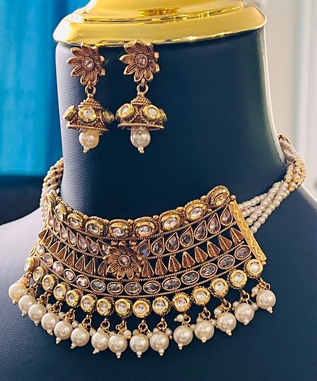 Traditional Kundan choker necklace set by Kurti Connection USA