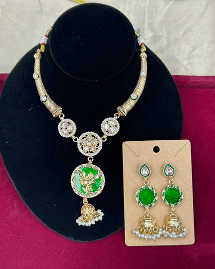 Kundan necklace set by Kurti Connection USA