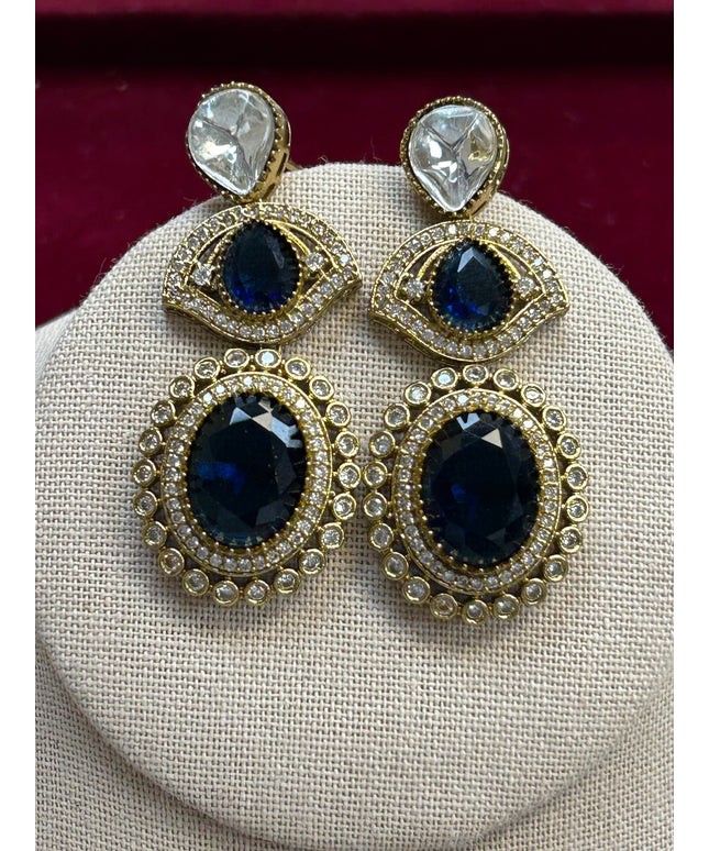 Antique polish earrings : Blue